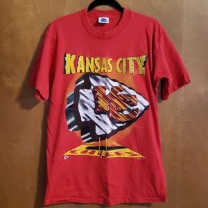 Chiefs football Red T-shirt size Large